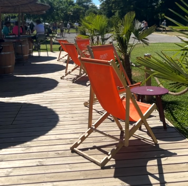 <center>La Cabane - Restaurant & Bar <br>sur la plage d'Amphion-les-Bains</center>